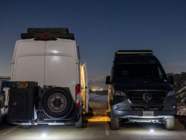 Comparatif van, fourgon et camping‑car pour choisir la location